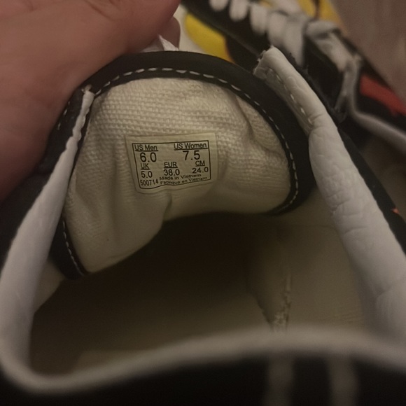 Old Skool Flame Shoe - Picture 5 of 5